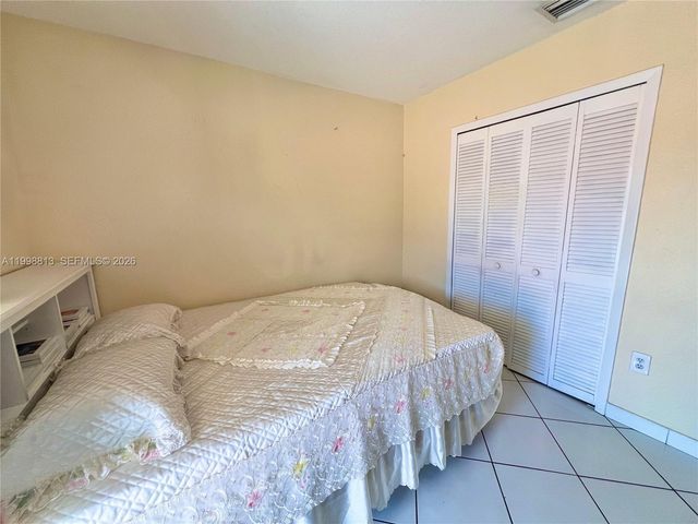 10140 SW 26th Ter, Miami, FL 33165