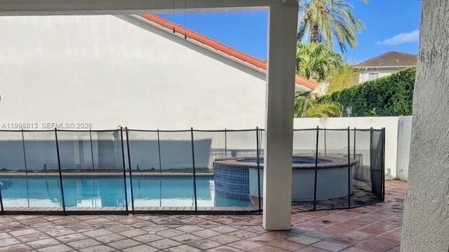 10140 SW 26th Ter, Miami, FL 33165