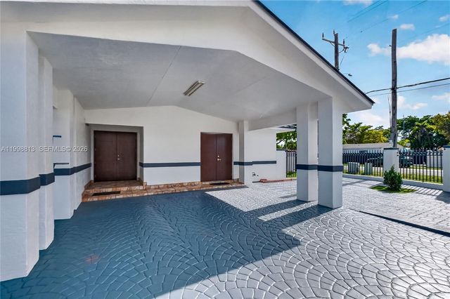 10140 SW 26th Ter, Miami, FL 33165