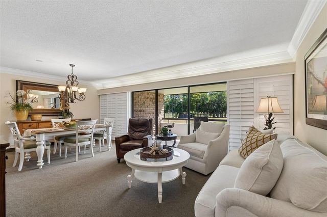 36750 US HIGHWAY 19 N 11205, Palm Harbor, FL 34684