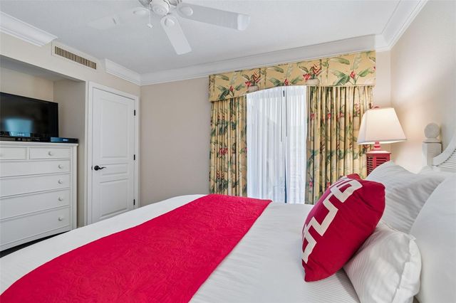 36750 US HIGHWAY 19 N 11205, Palm Harbor, FL 34684