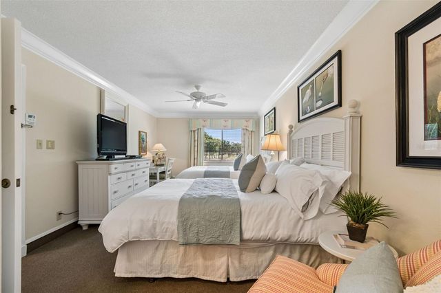 36750 US HIGHWAY 19 N 11205, Palm Harbor, FL 34684