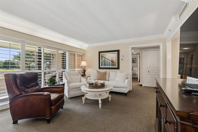 36750 US HIGHWAY 19 N 11205, Palm Harbor, FL 34684