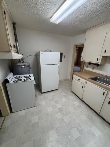 404 W Hampton Avenue, Sumter, SC 29150