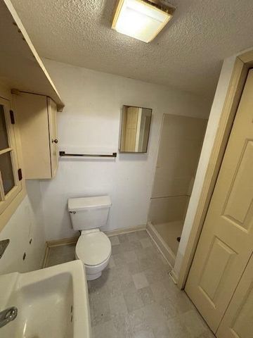 404 W Hampton Avenue, Sumter, SC 29150