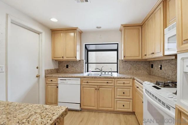 5545 RED RIVER DRIVE, San Diego, CA 92120