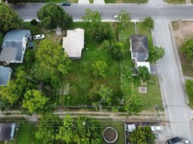 0 W Broad Street, Freeport, TX 77541