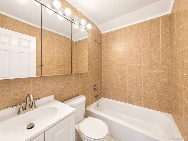 93-03 91 Avenue, Woodhaven, NY 11421