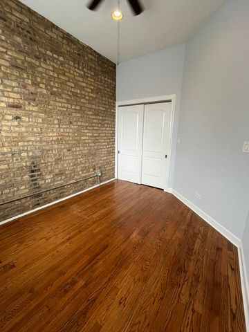 2840 W Addison Street 3S, Chicago, IL 60618