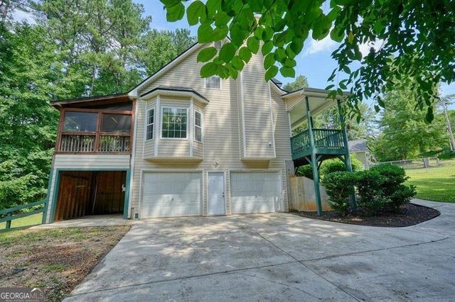 12 Paces Lakes Overlook, Dallas, GA 30157