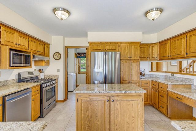 W148N10759 Crabtree LANE, Germantown, WI 53022