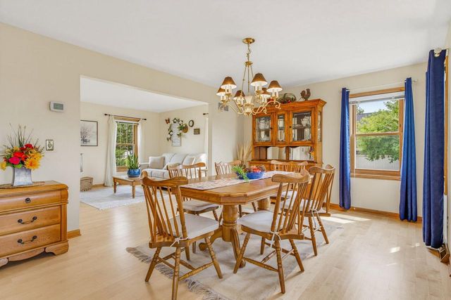 W148N10759 Crabtree LANE, Germantown, WI 53022