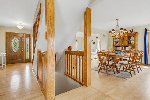 W148N10759 Crabtree LANE, Germantown, WI 53022