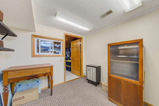 W148N10759 Crabtree LANE, Germantown, WI 53022