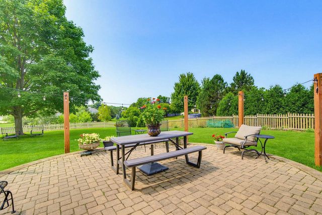 W148N10759 Crabtree LANE, Germantown, WI 53022