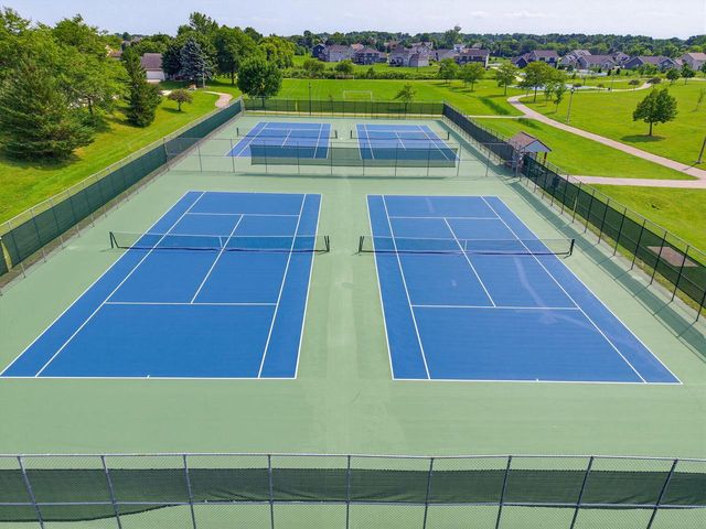 W148N10759 Crabtree LANE, Germantown, WI 53022