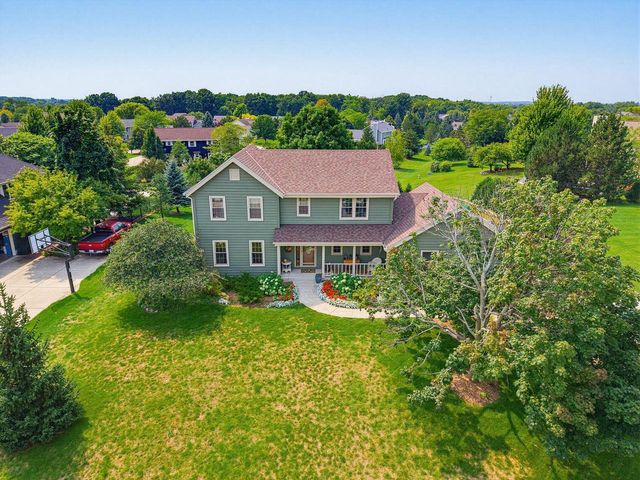 W148N10759 Crabtree LANE, Germantown, WI 53022