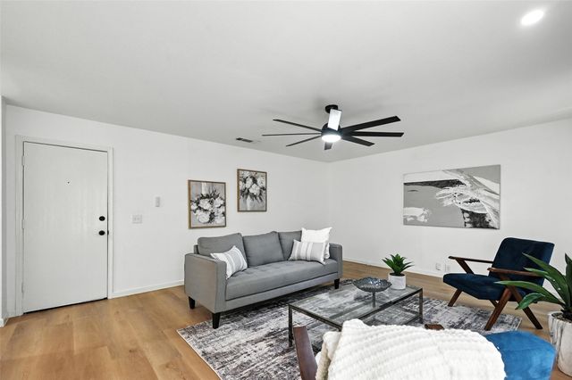 6218 Everglade Road, Dallas, TX 75227