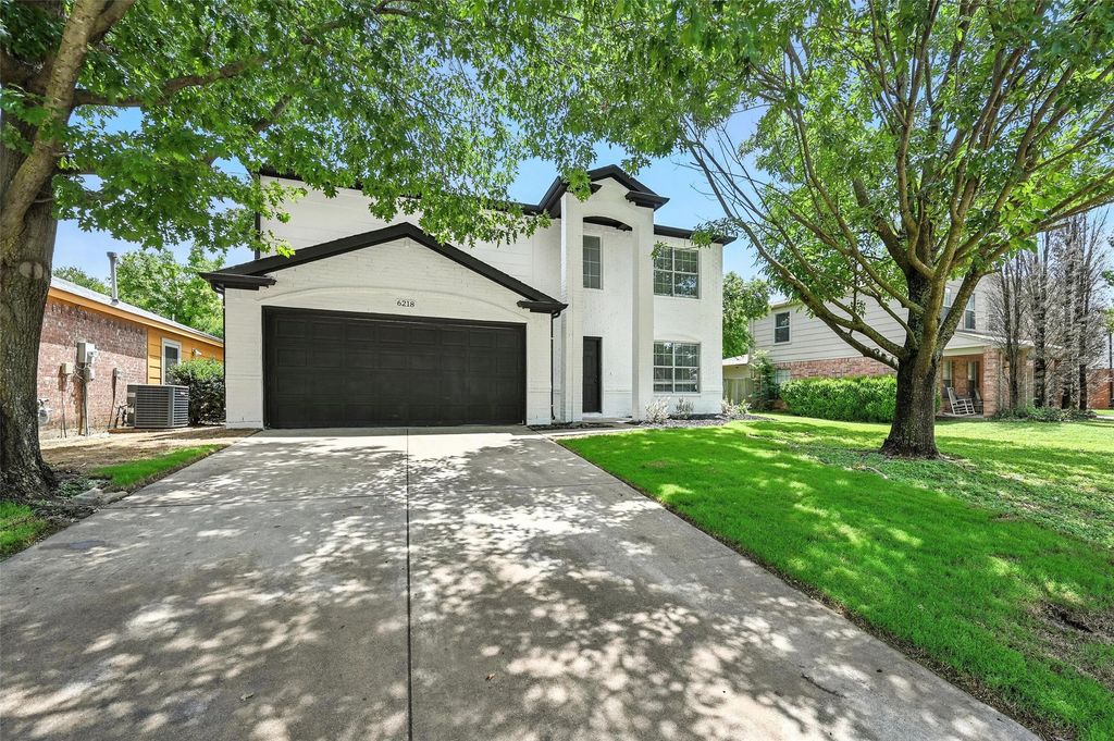 6218 Everglade Road, Dallas, TX 75227