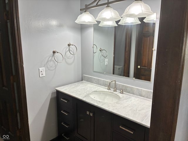 4003 W Fairview Road, Greenwood, IN 46142