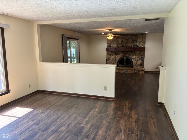 4003 W Fairview Road, Greenwood, IN 46142