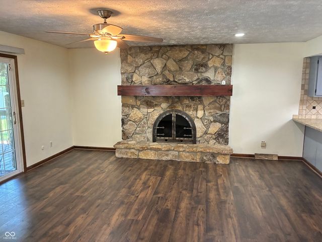 4003 W Fairview Road, Greenwood, IN 46142