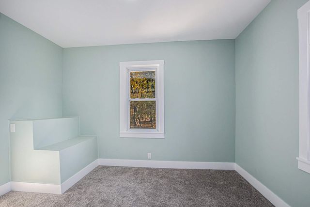 8392 Evanston Avenue, Egelston Twp, MI 49451