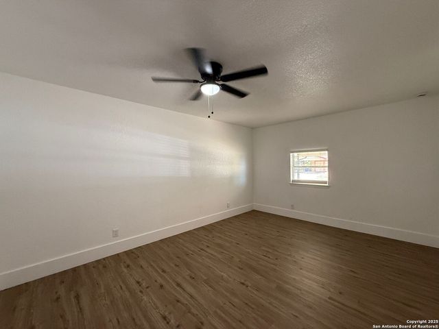 4710 Bernadine Dr, San Antonio, TX 78220