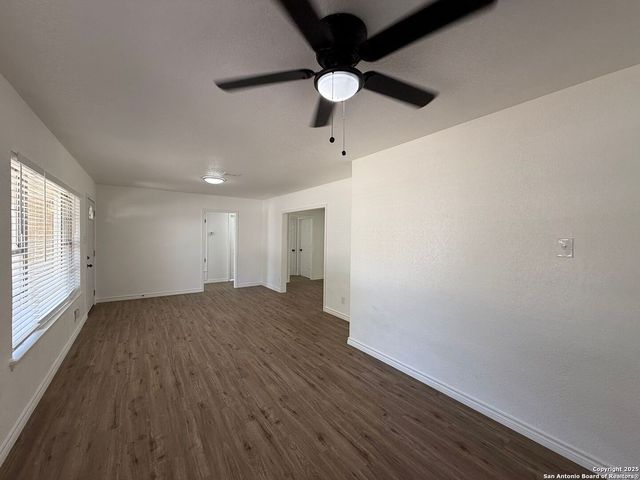 4710 Bernadine Dr, San Antonio, TX 78220