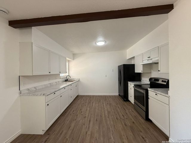 4710 Bernadine Dr, San Antonio, TX 78220