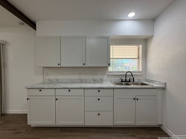 4710 Bernadine Dr, San Antonio, TX 78220