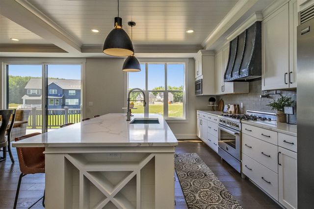 3321 Hideaway Drive, Caledonia, MI 49316