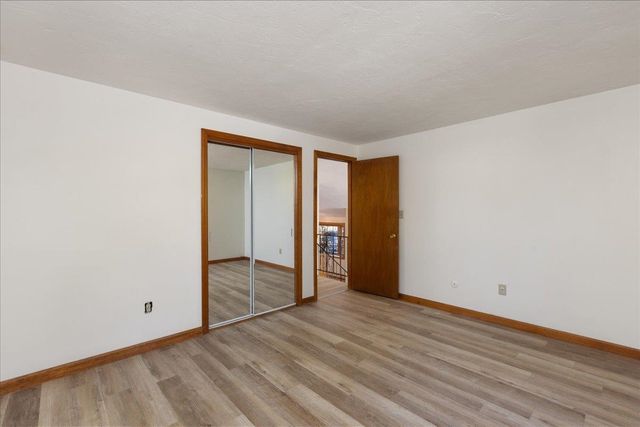 18 Royal Range Road, Sandown, NH 03873