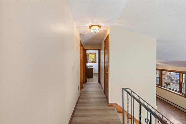 18 Royal Range Road, Sandown, NH 03873
