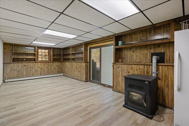 18 Royal Range Road, Sandown, NH 03873