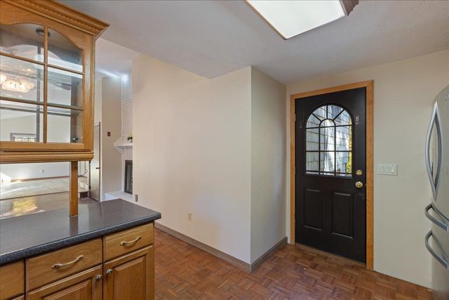18 Royal Range Road, Sandown, NH 03873