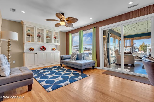 110 E Shrewsbury Drive, Little Egg Harbor, NJ 08087