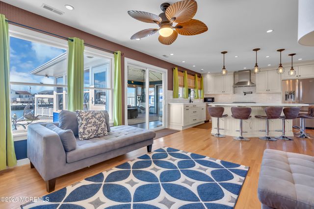 110 E Shrewsbury Drive, Little Egg Harbor, NJ 08087