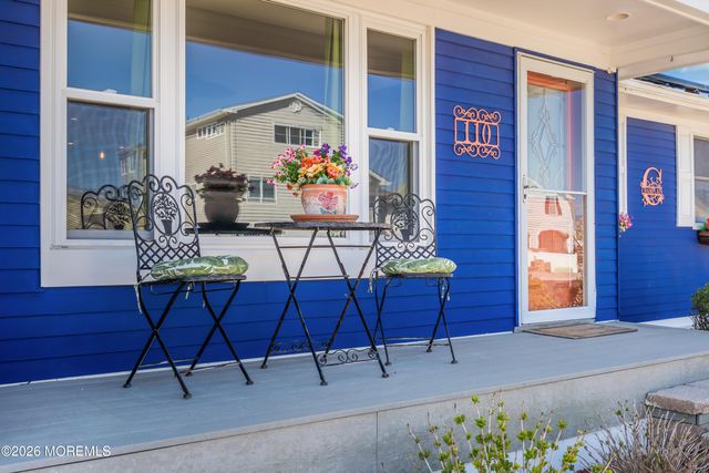 110 E Shrewsbury Drive, Little Egg Harbor, NJ 08087