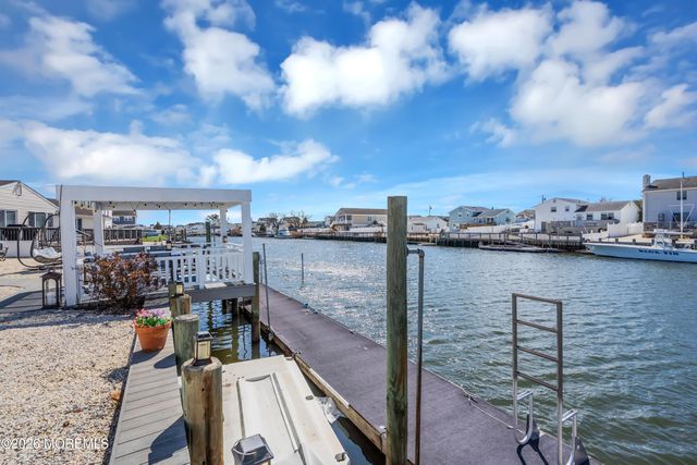 110 E Shrewsbury Drive, Little Egg Harbor, NJ 08087