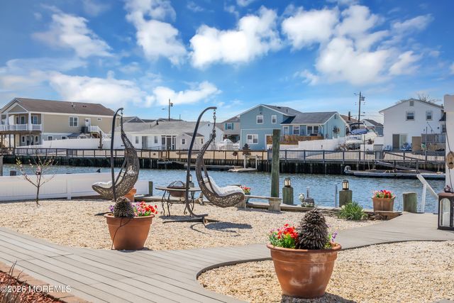 110 E Shrewsbury Drive, Little Egg Harbor, NJ 08087