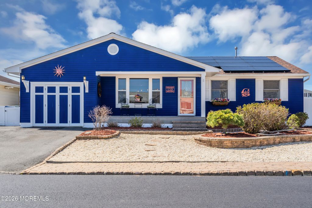 110 E Shrewsbury Drive, Little Egg Harbor, NJ 08087