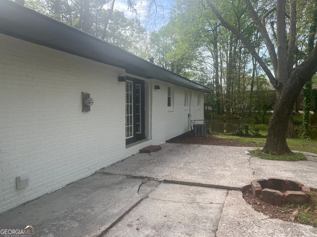 1397 Peachcrest Road, Decatur, GA 30032