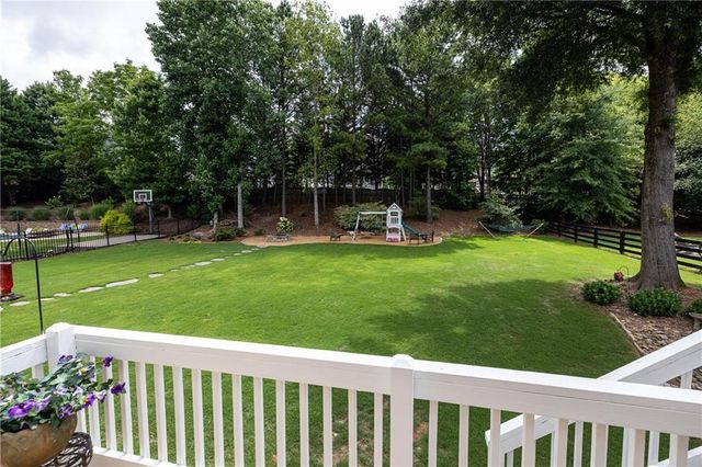 128 Ardsley Run, Canton, GA 30115