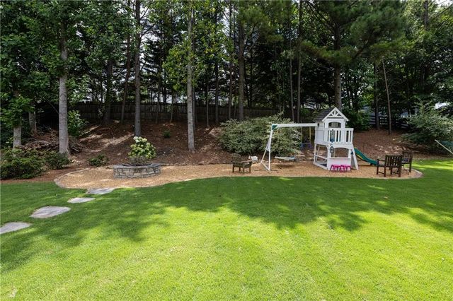 128 Ardsley Run, Canton, GA 30115