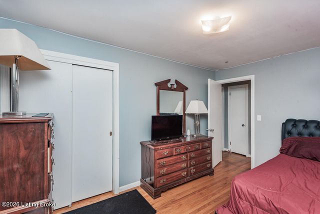 8309 Aspen Ave, Louisville, KY 40258