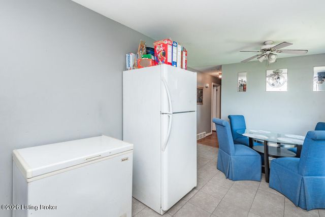 8309 Aspen Ave, Louisville, KY 40258