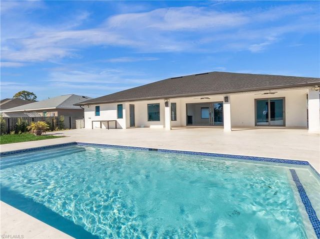 2836 NW 5th ST, Cape Coral, FL 33993