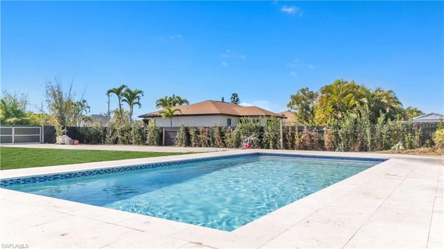 2836 NW 5th ST, Cape Coral, FL 33993