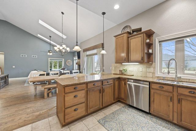 8403 245th AVENUE, Salem, WI 53168